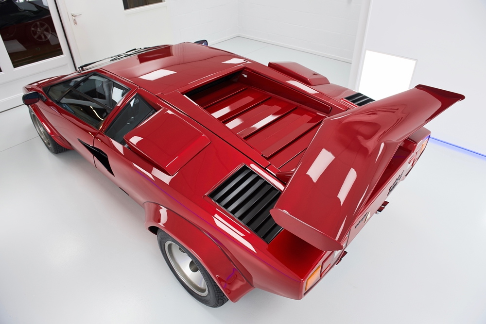 Lamborghini Countach 5000 V12 foto