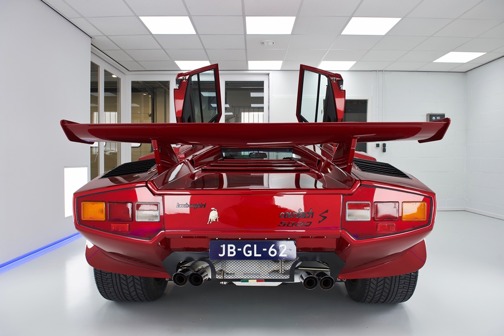 Lamborghini Countach 5000 V12 foto
