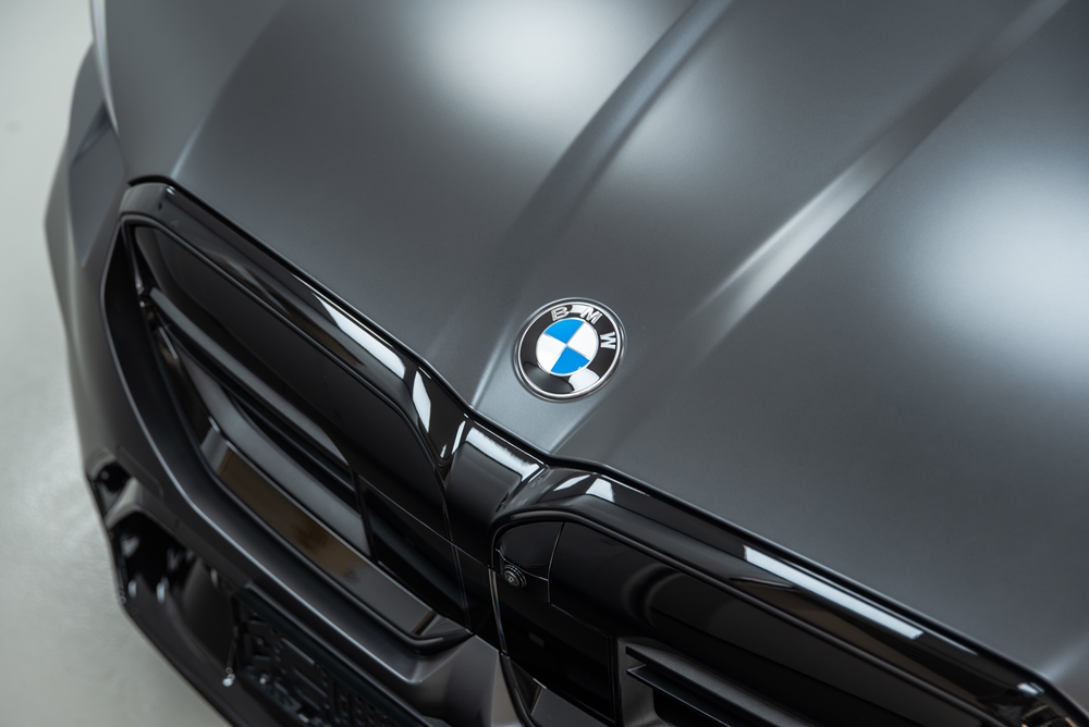 Matte BMW M5 foto