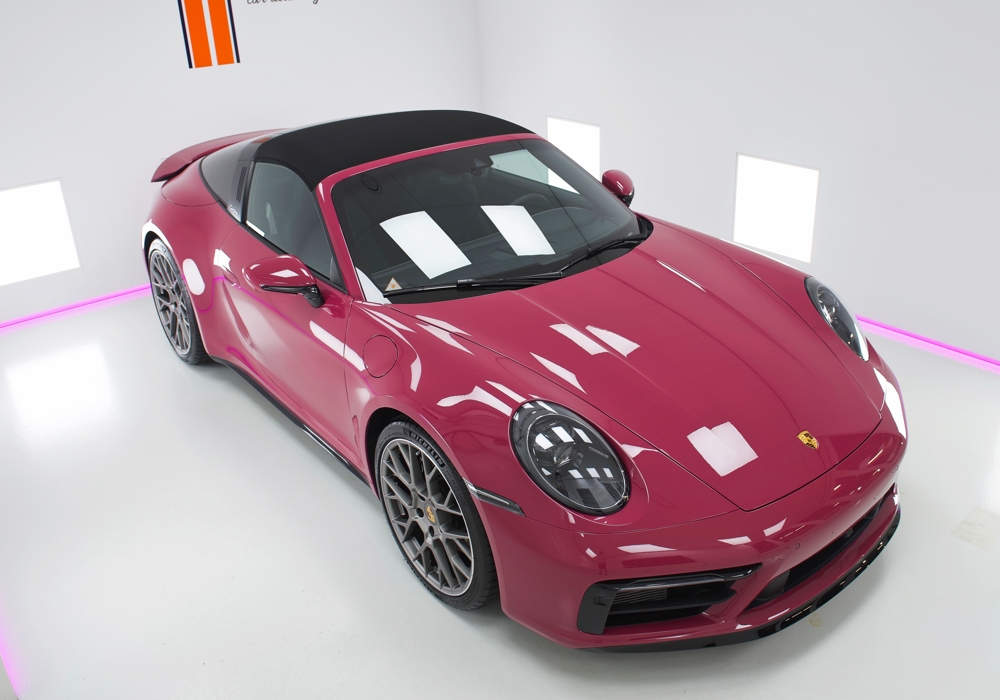 Porsche 911 Targa 4S Ruby Star Neo